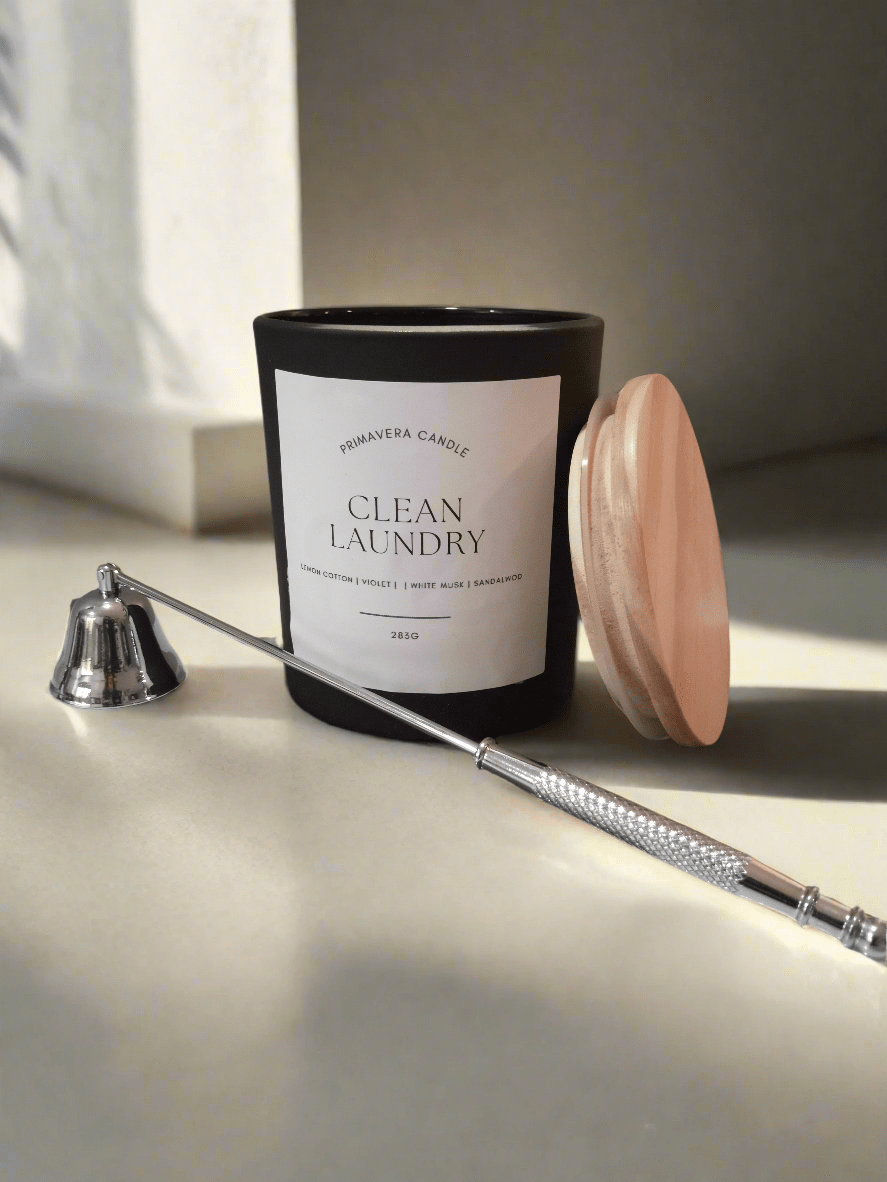 Clean Laundry Candle | Fresh Linen, Lemon & Sandalwood Scent