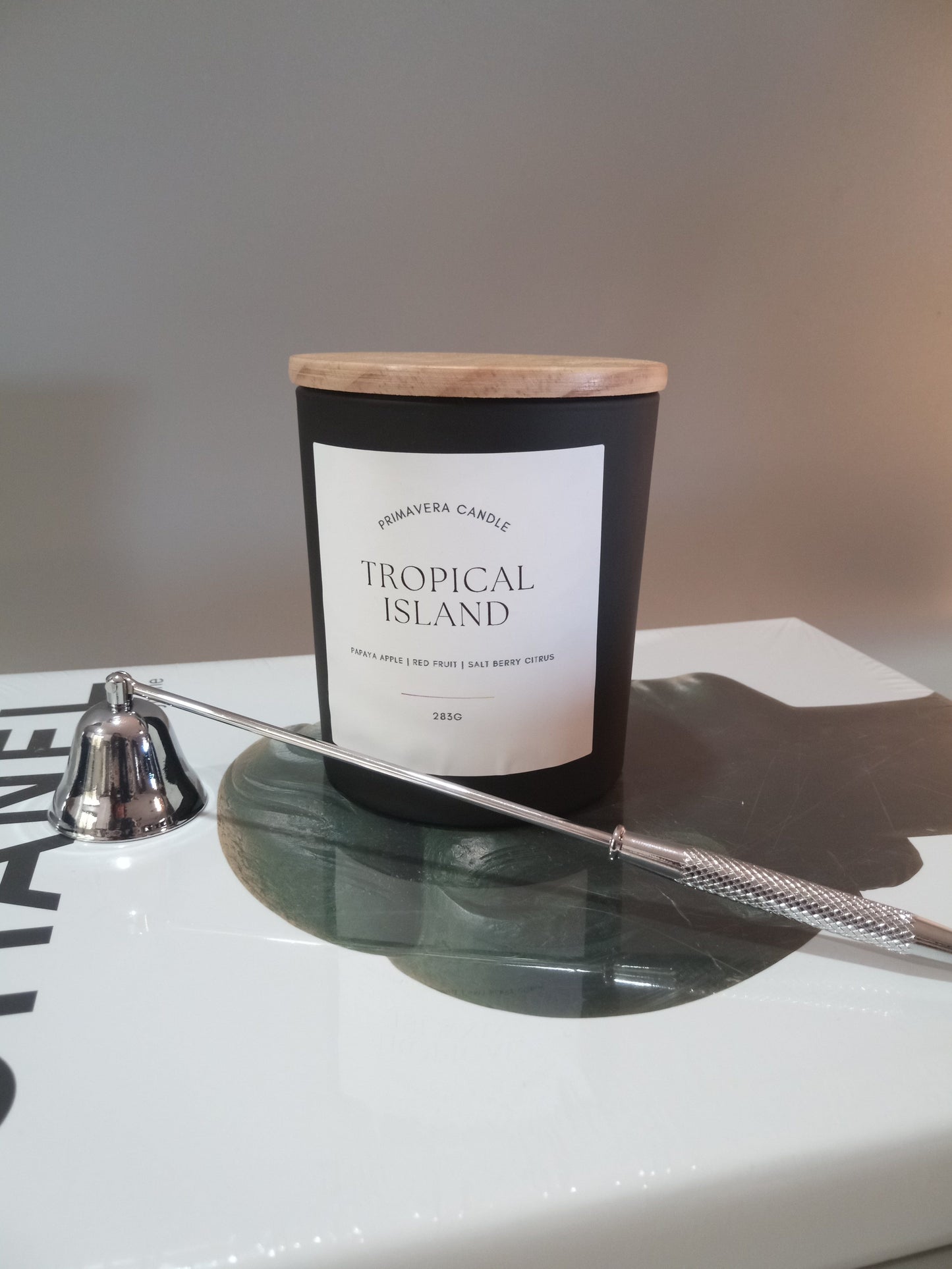 Tropical Island Candle | Coconut, Pineapple & Vanilla Scent